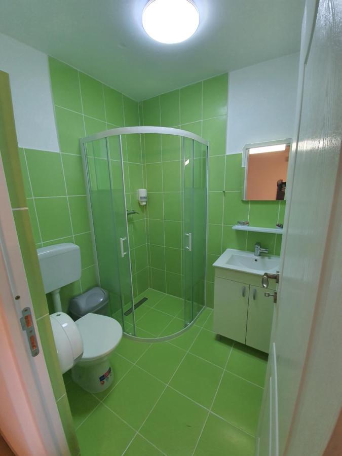 Casa Elis Piscina, Jacuzzy , Sauna, Ciubar Merei Extérieur photo